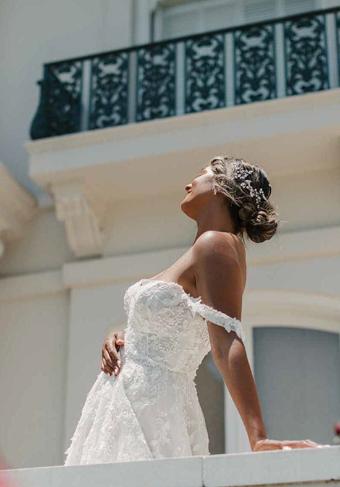 Essense of Australia Style #Ciara #8 (IV-BC) Ivory Lace Tulle and Regal Organza over Biscotti Gown thumbnail