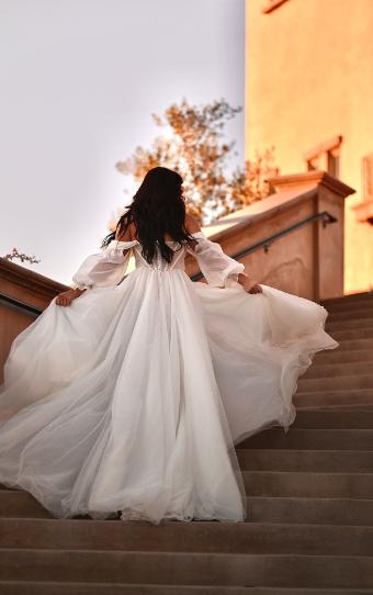 Martina Liana Style #Leisl #7 (IVRM-PL) Ivory Tulle & Royal Organza ov Rum Gown w PLN Tulle Plunge thumbnail