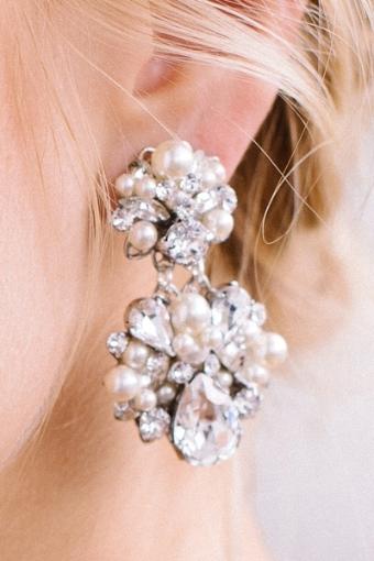 Sara Gabriel Style #Matty earrings #0 default Pale Ivory thumbnail